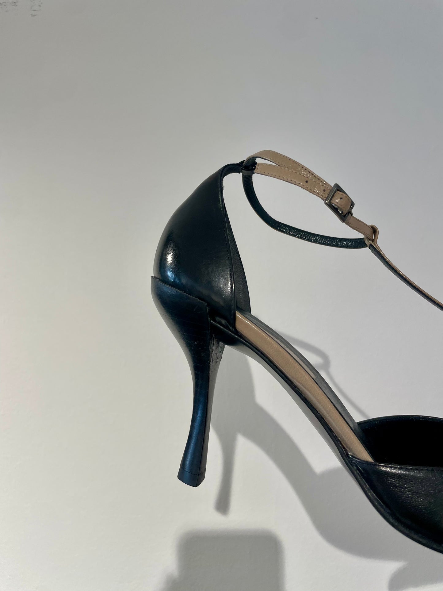 Décolleté bicolore