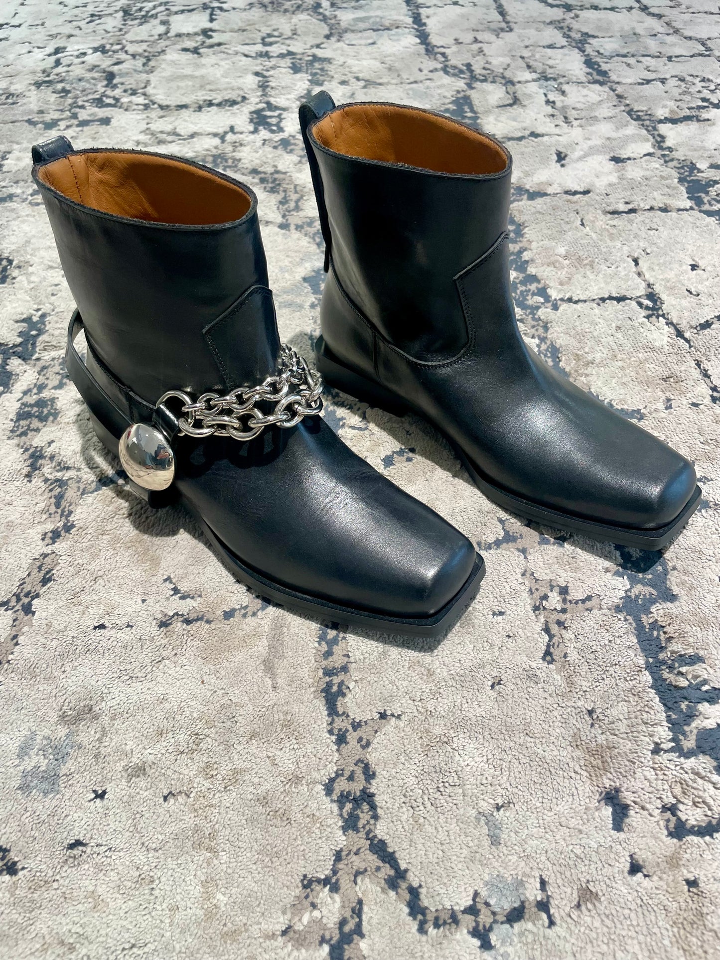 Biker con catena