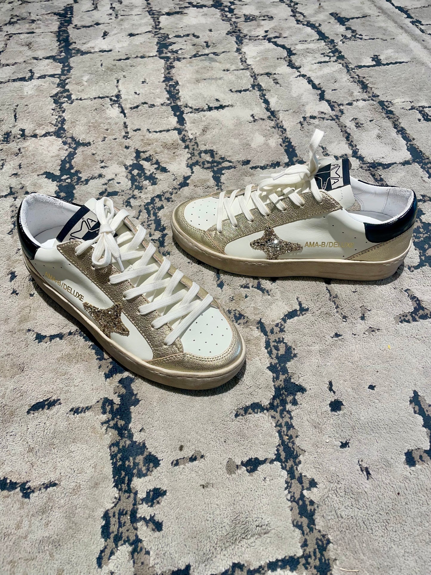 Sneakers bianca/oro