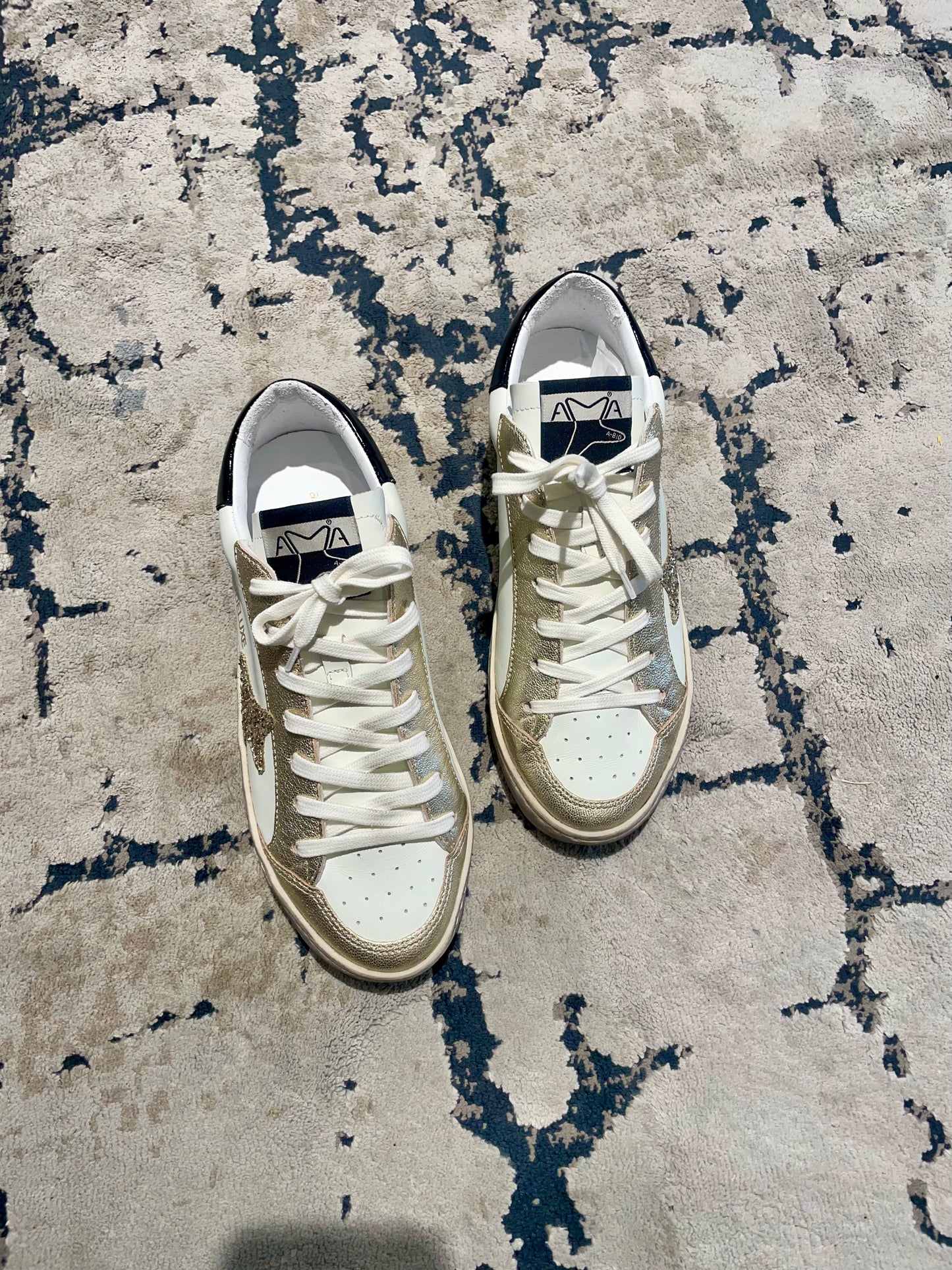Sneakers bianca/oro