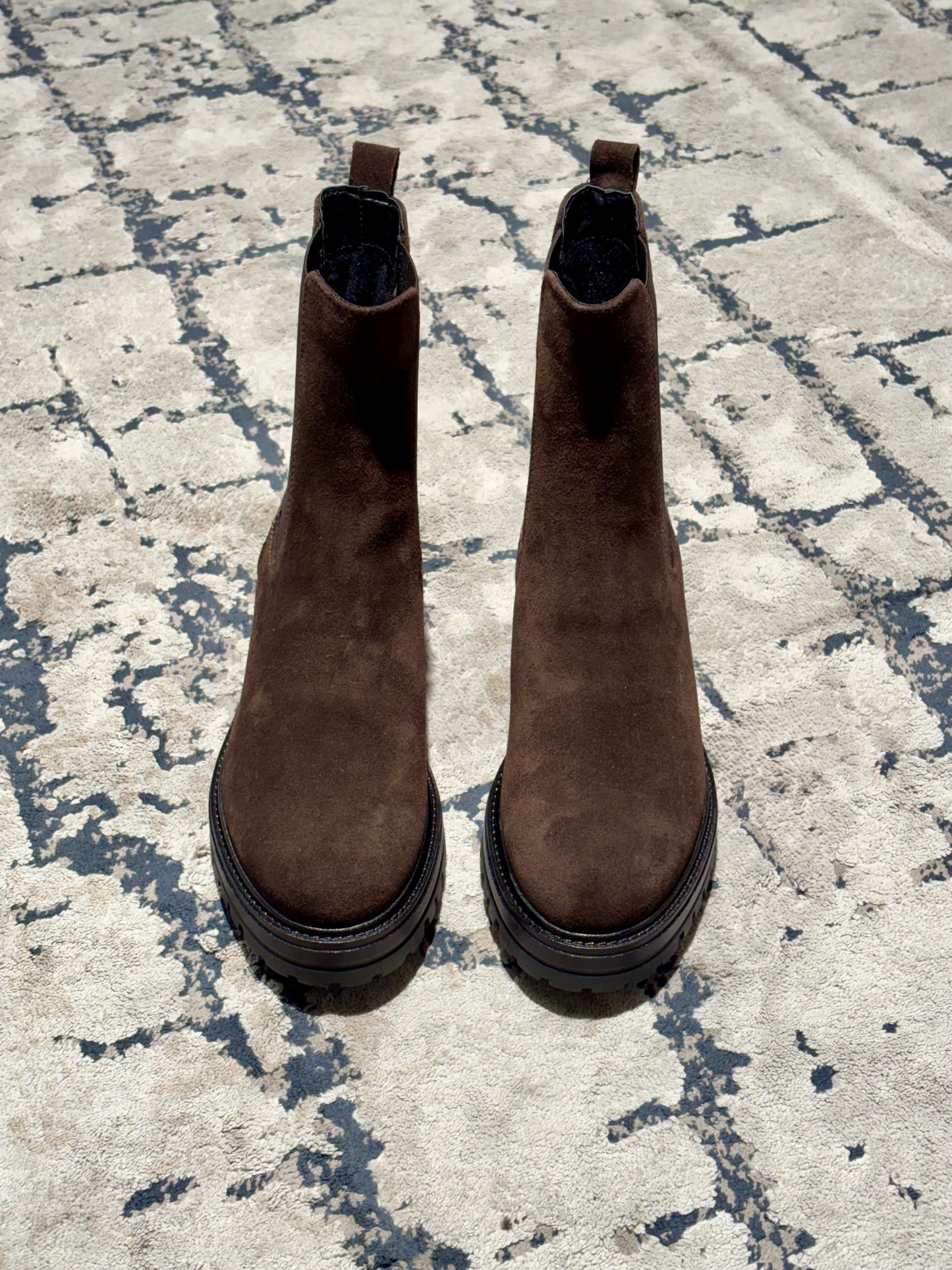 Stivaletto Chelsea in camoscio