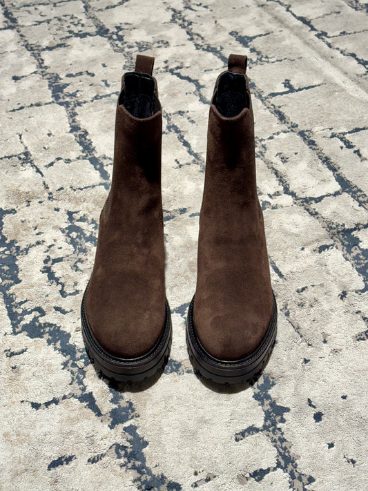 Stivaletto Chelsea in camoscio