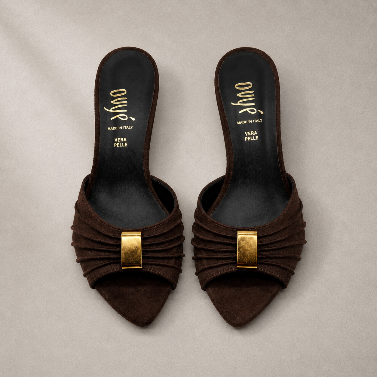 Mules in Suede