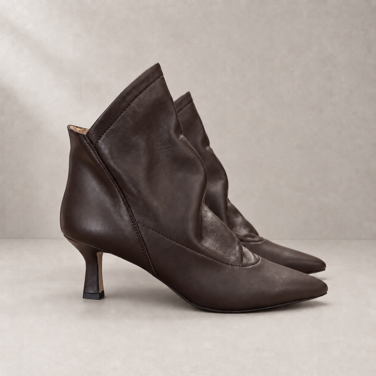 Stivaletto marrone in vera pelle