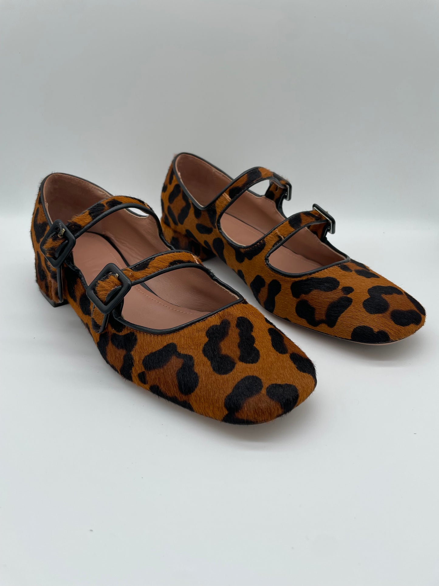 Pumps double strap leopard