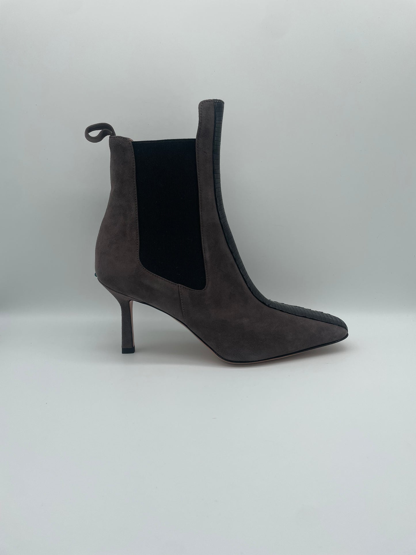 Stivaletto suede